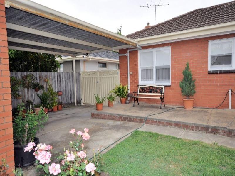 72 Ruhamah Avenue, Bell Post Hill VIC 3215