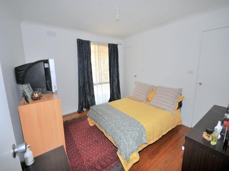 10 Carpenters Road, Shelford VIC 3329