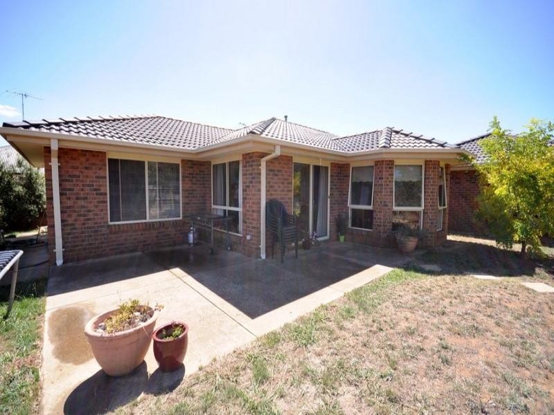22 Earl Crescent, Bannockburn VIC 3331