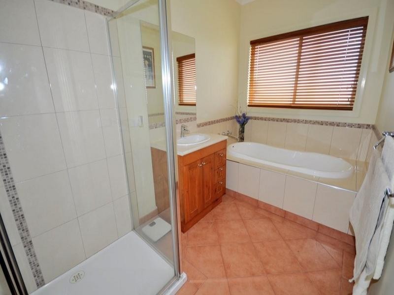 55 Middleton Drive, Bannockburn VIC 3331