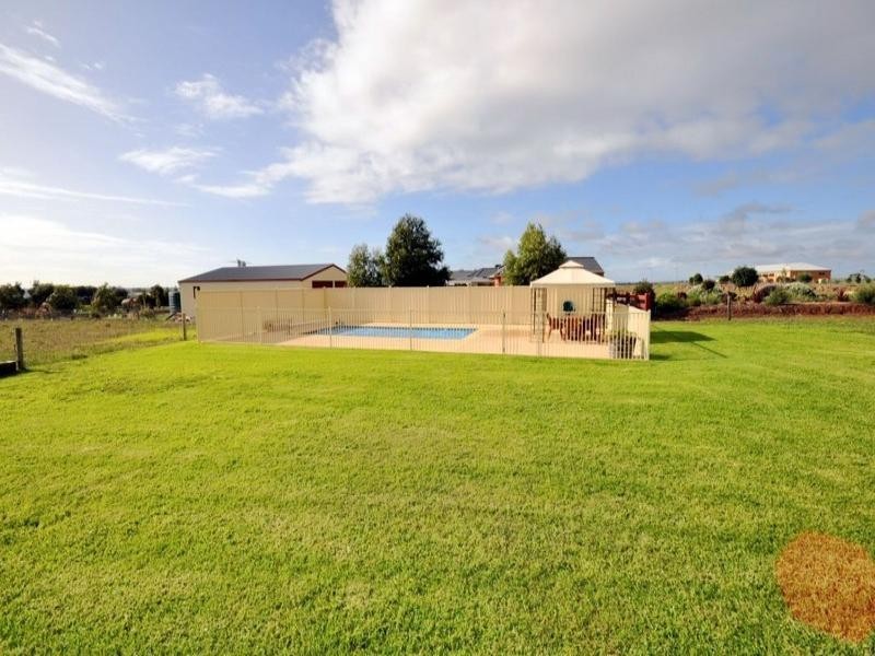 55 Middleton Drive, Bannockburn VIC 3331