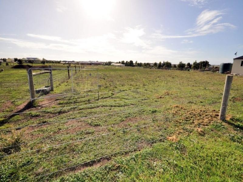 55 Middleton Drive, Bannockburn VIC 3331