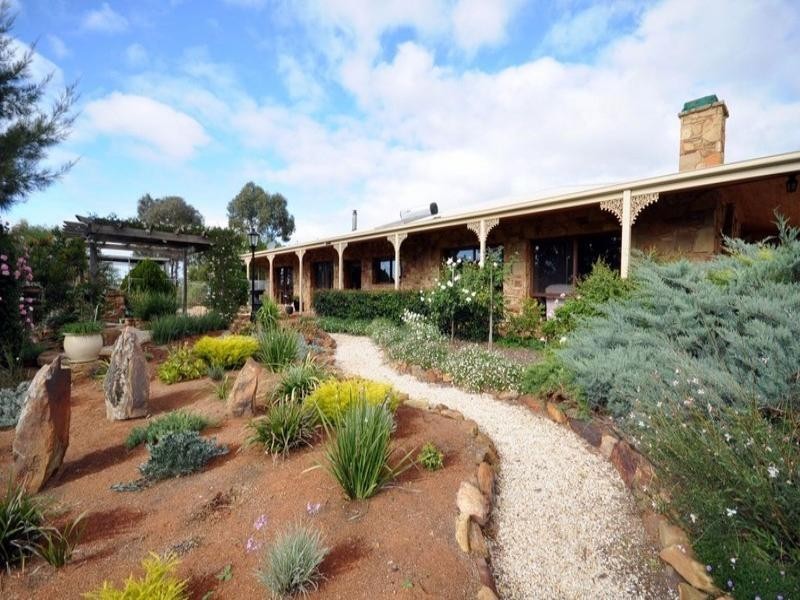 256 Canny Road “NANGARA”, Eppalock VIC 3551