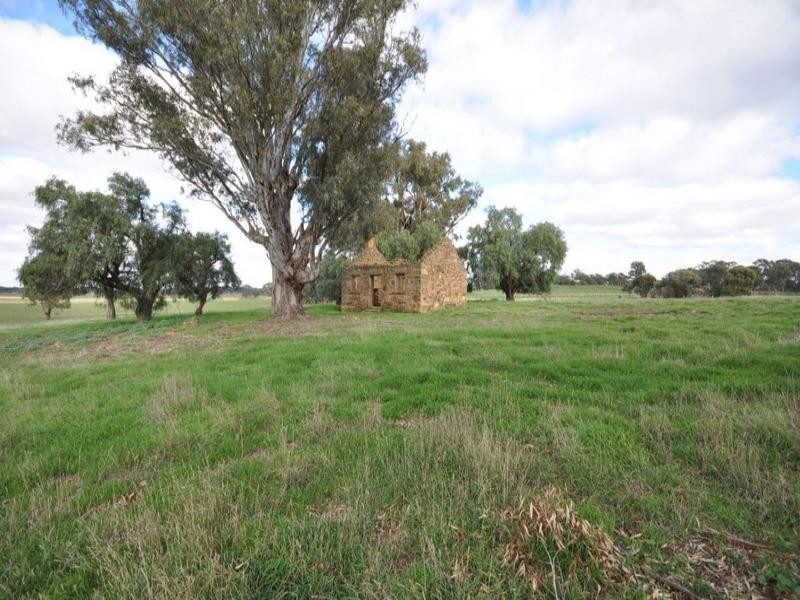 256 Canny Road “NANGARA”, Eppalock VIC 3551