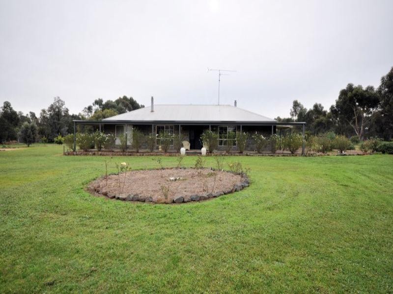 38 Native Hut Drive, Teesdale VIC 3328
