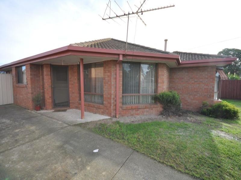 12 Bingara Avenue, Norlane VIC 3214