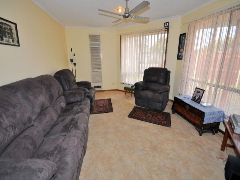 12 Bingara Avenue, Norlane VIC 3214