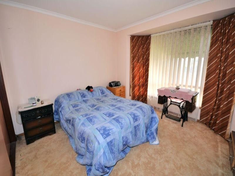 12 Bingara Avenue, Norlane VIC 3214