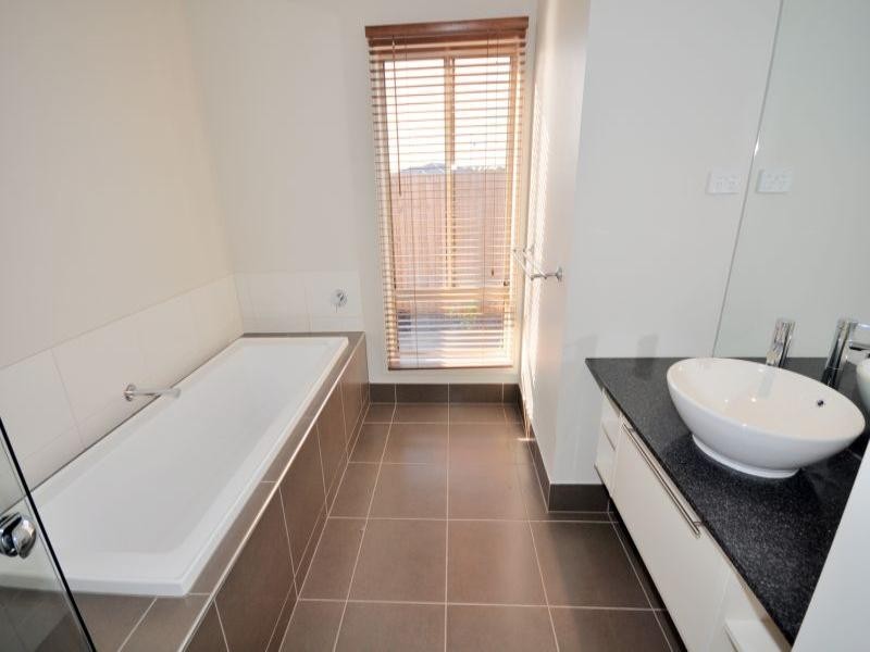 6 Melissa Way, Bannockburn VIC 3331