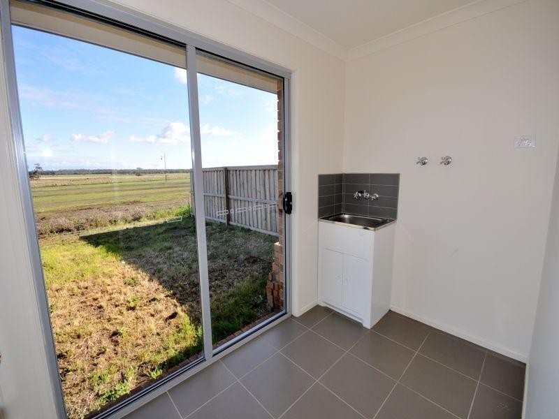 17 Dardel Drive, Bannockburn VIC 3331