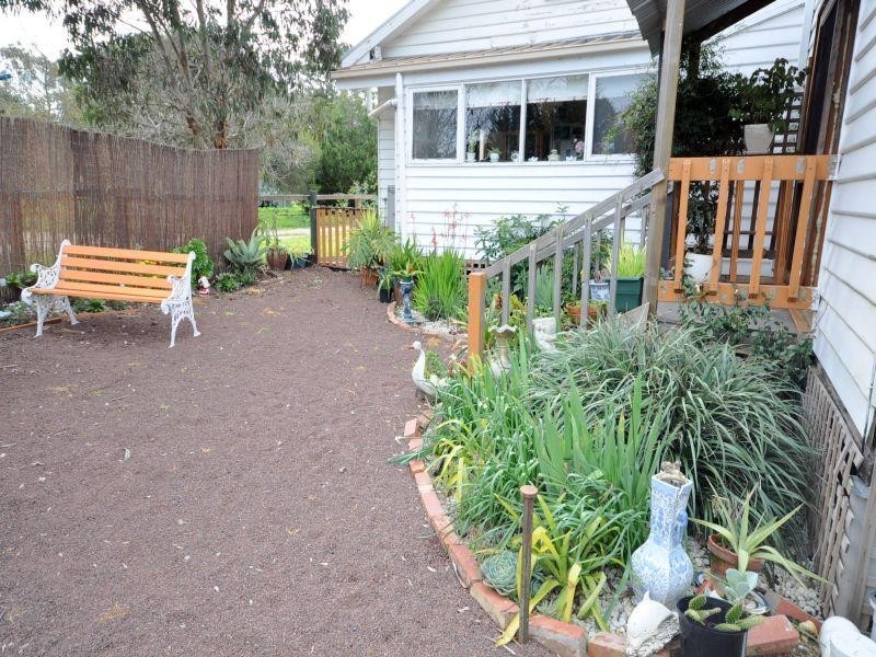 18 Pyke Street, Teesdale VIC 3328