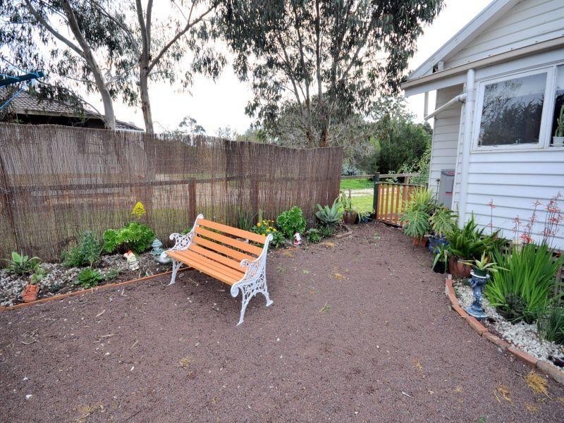 18 Pyke Street, Teesdale VIC 3328