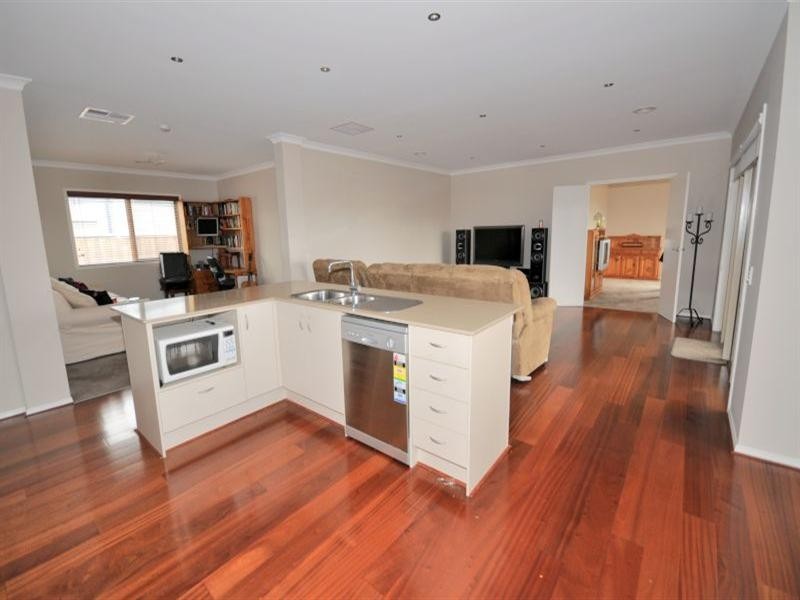 8 Chasseles Place, Bannockburn VIC 3331