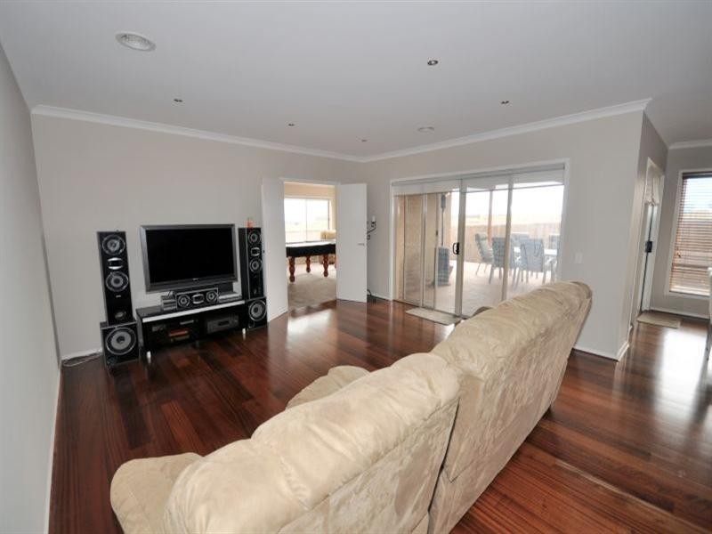 8 Chasseles Place, Bannockburn VIC 3331