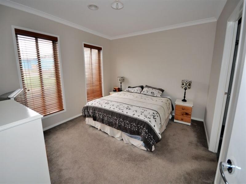 8 Chasseles Place, Bannockburn VIC 3331