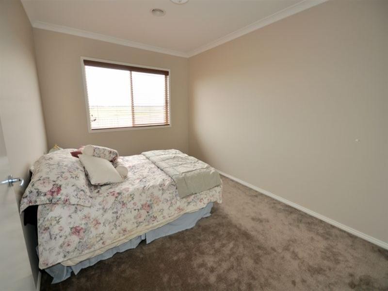 8 Chasseles Place, Bannockburn VIC 3331