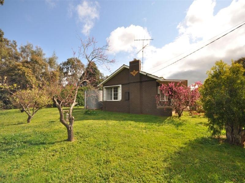 33 Bruce Street, Teesdale VIC 3328