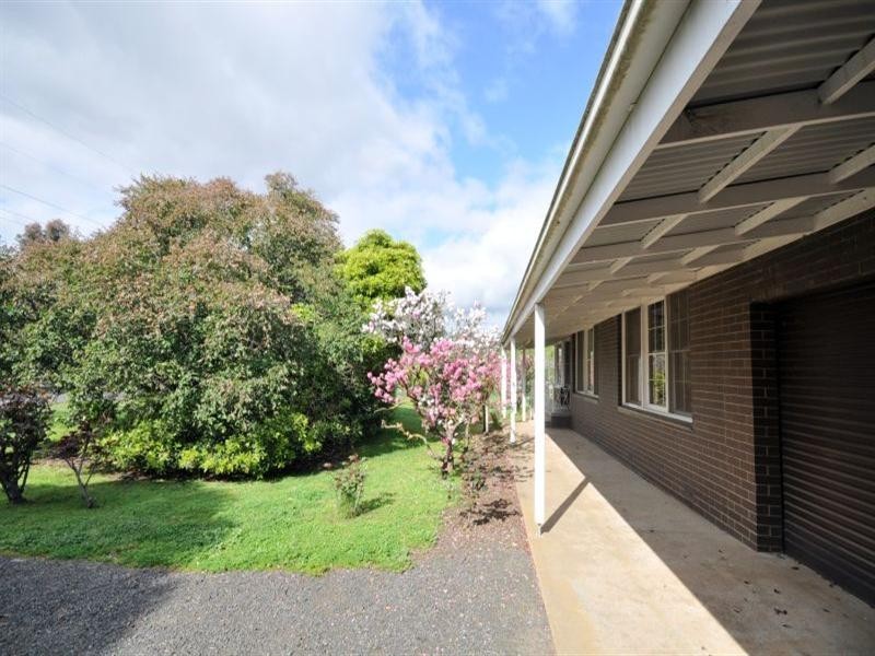 33 Bruce Street, Teesdale VIC 3328