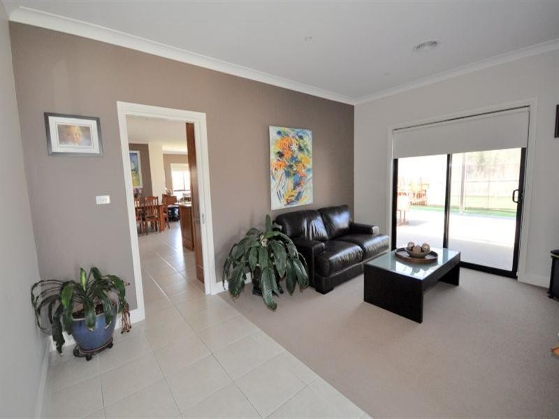 4 Edenborough Way, Bannockburn VIC 3331