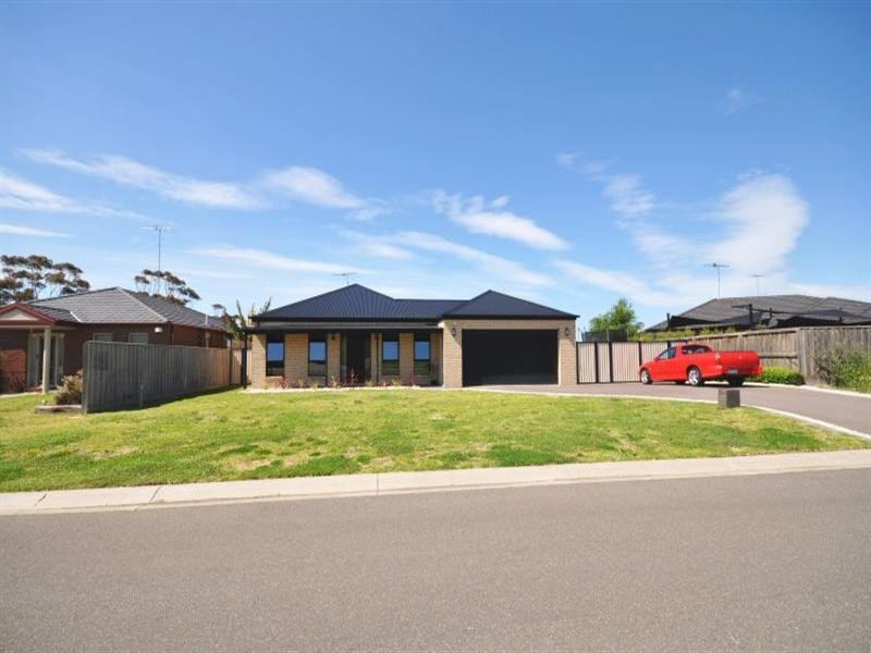 4 Edenborough Way, Bannockburn VIC 3331