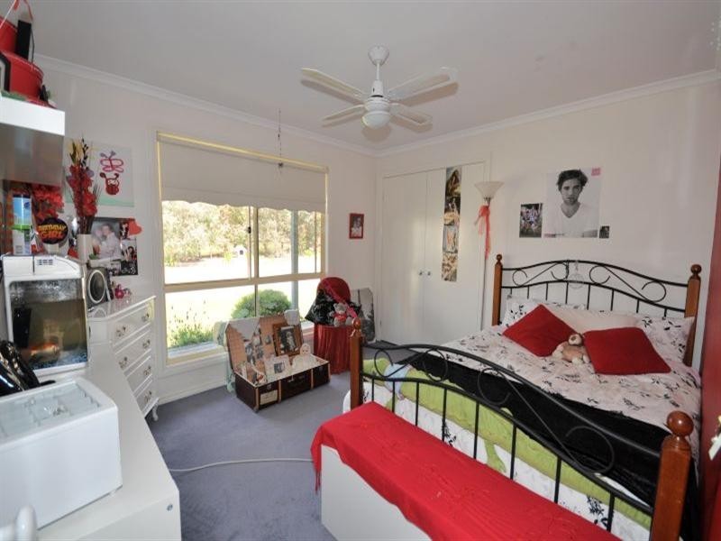 136 Cemetery Road, Inverleigh VIC 3321