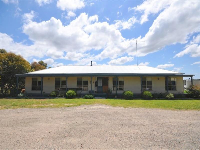136 Cemetery Road, Inverleigh VIC 3321