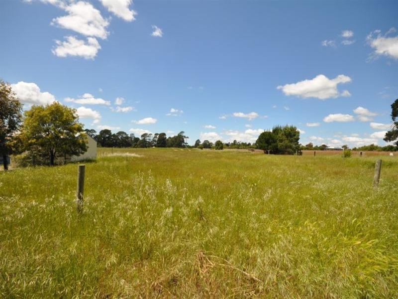 136 Cemetery Road, Inverleigh VIC 3321