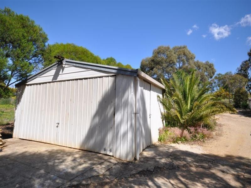 1713 Steiglitz Road, Maude VIC 3331