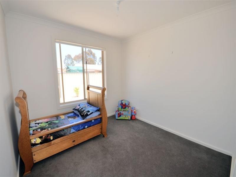 Unit 3/8A Moore Street, Bannockburn VIC 3331
