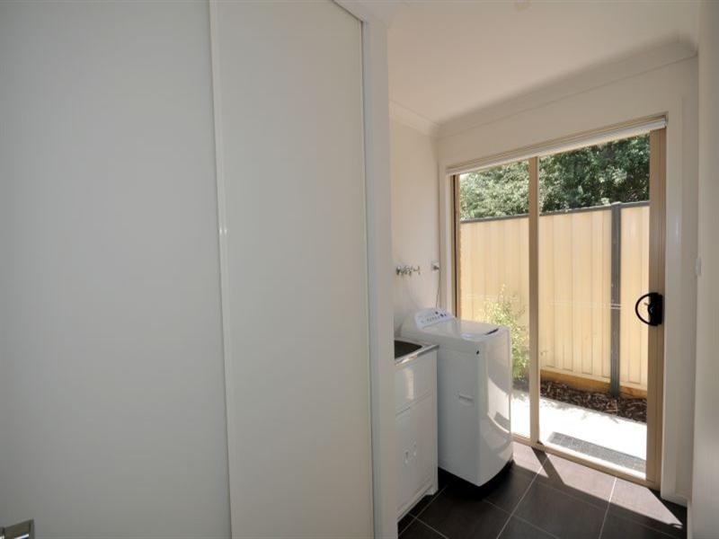 Unit 3/8A Moore Street, Bannockburn VIC 3331