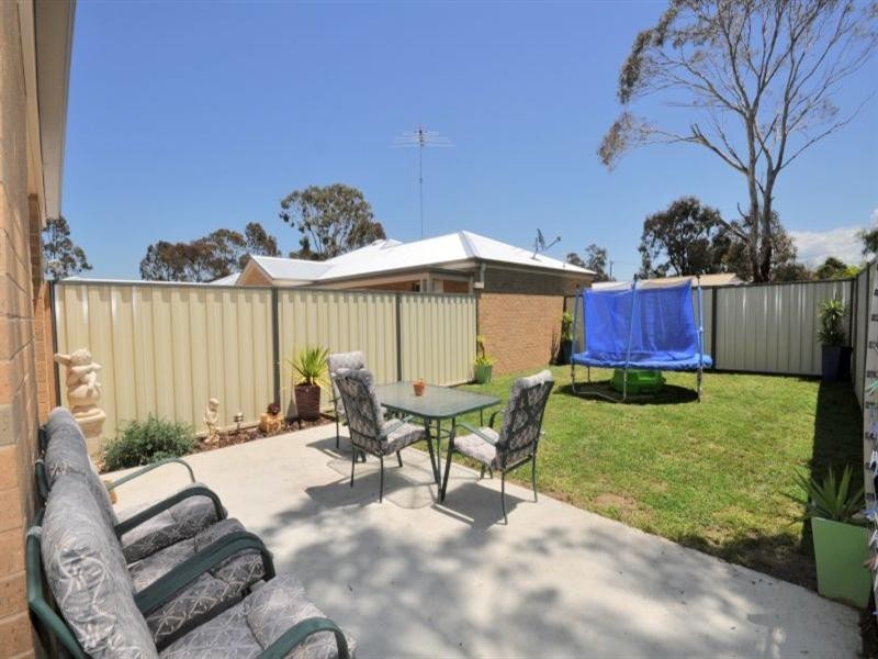 Unit 3/8A Moore Street, Bannockburn VIC 3331