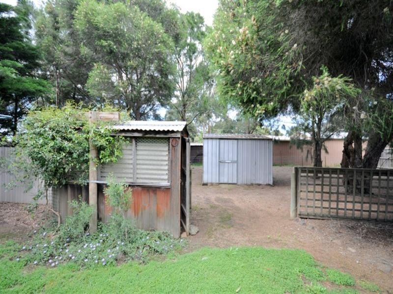 19 Redgum Drive, Teesdale VIC 3328