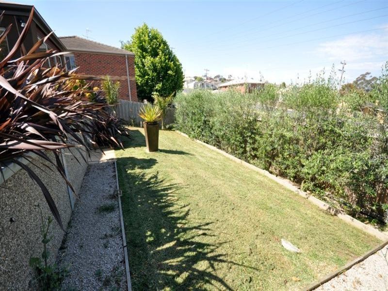 23 Victory Way, Highton VIC 3216