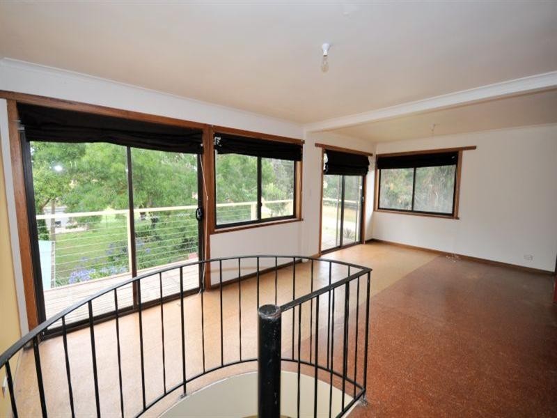 36 Wallace Street, Meredith VIC 3333