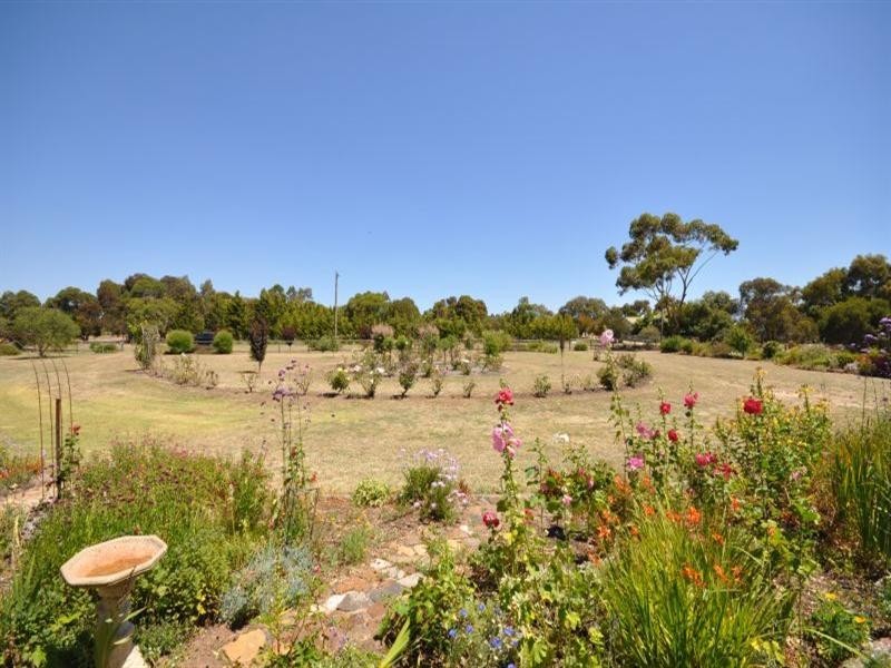 54 River Drive, Teesdale VIC 3328