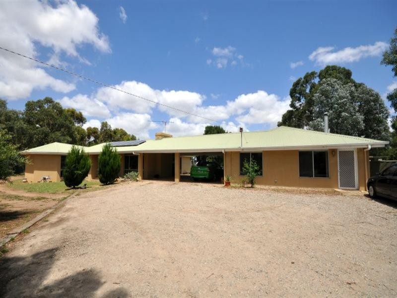 38 Outside Court, Teesdale VIC 3328