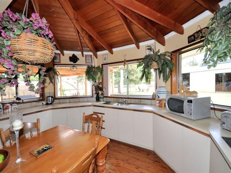 38 Outside Court, Teesdale VIC 3328