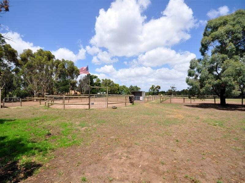 38 Outside Court, Teesdale VIC 3328