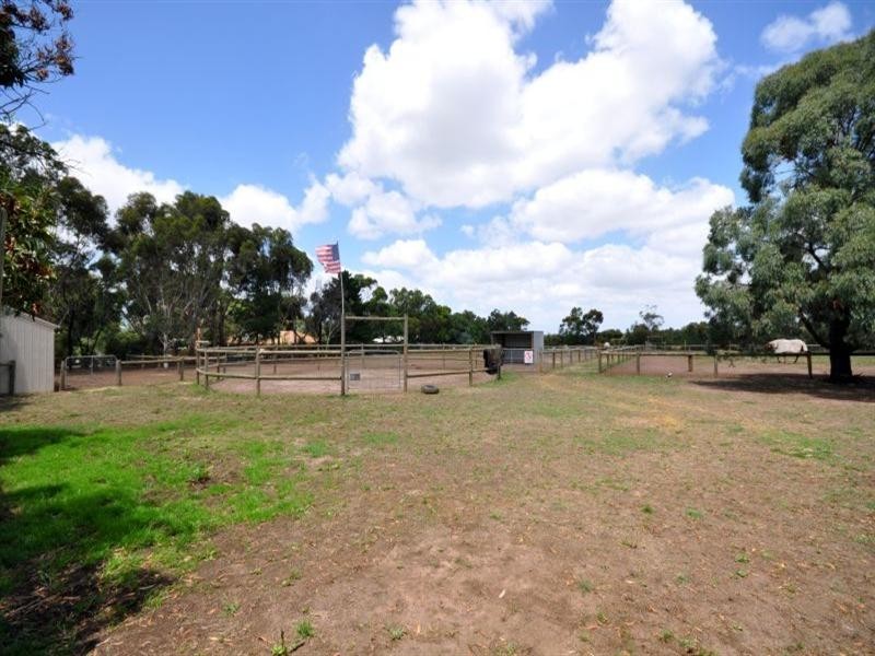 38 Outside Court, Teesdale VIC 3328