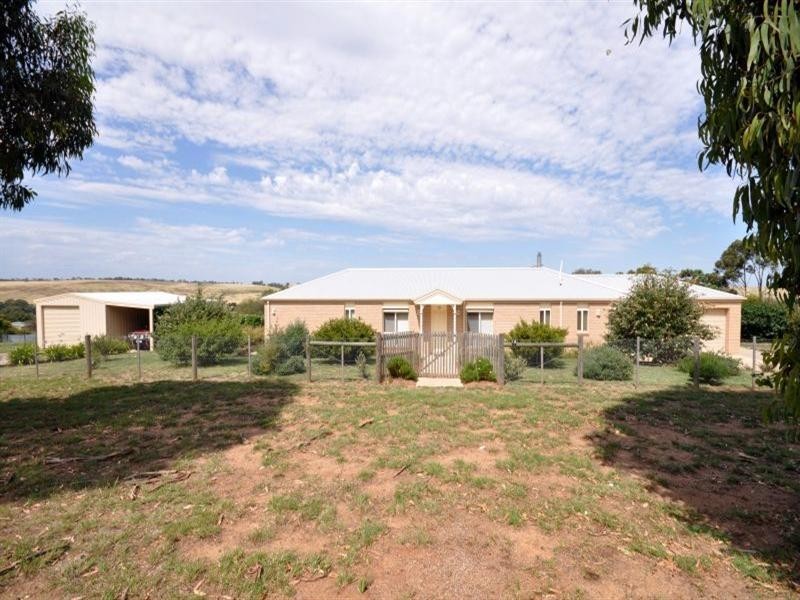 18 Thomson Street, Shelford VIC 3329