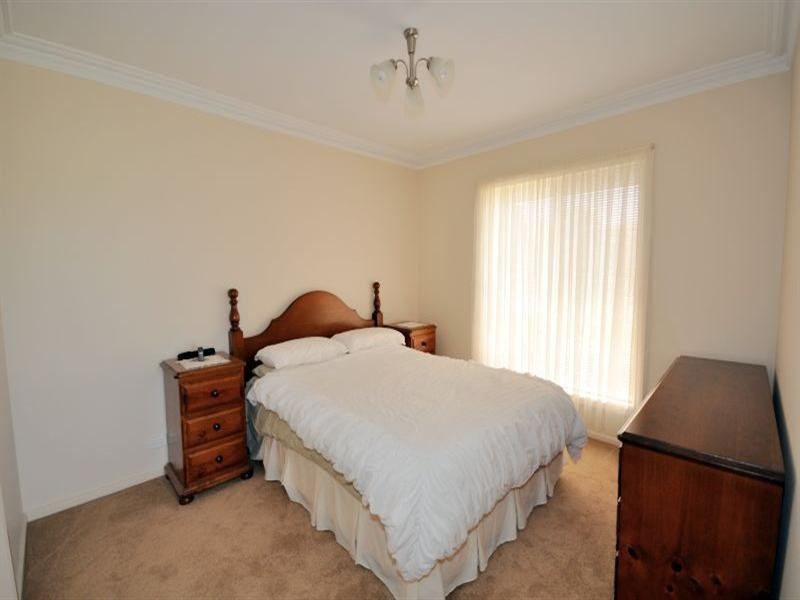 18 Thomson Street, Shelford VIC 3329