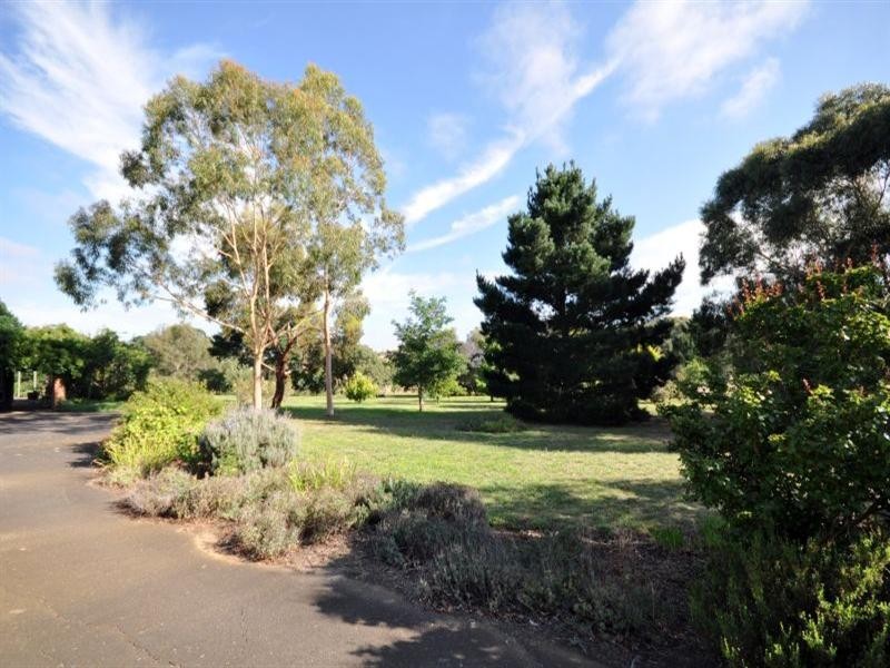 76 River Drive, Teesdale VIC 3328