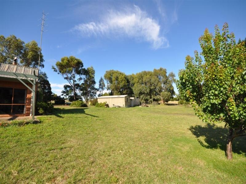 76 River Drive, Teesdale VIC 3328