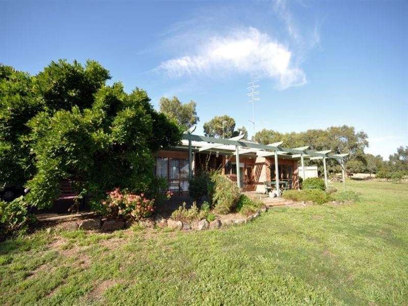 76 River Drive, Teesdale VIC 3328