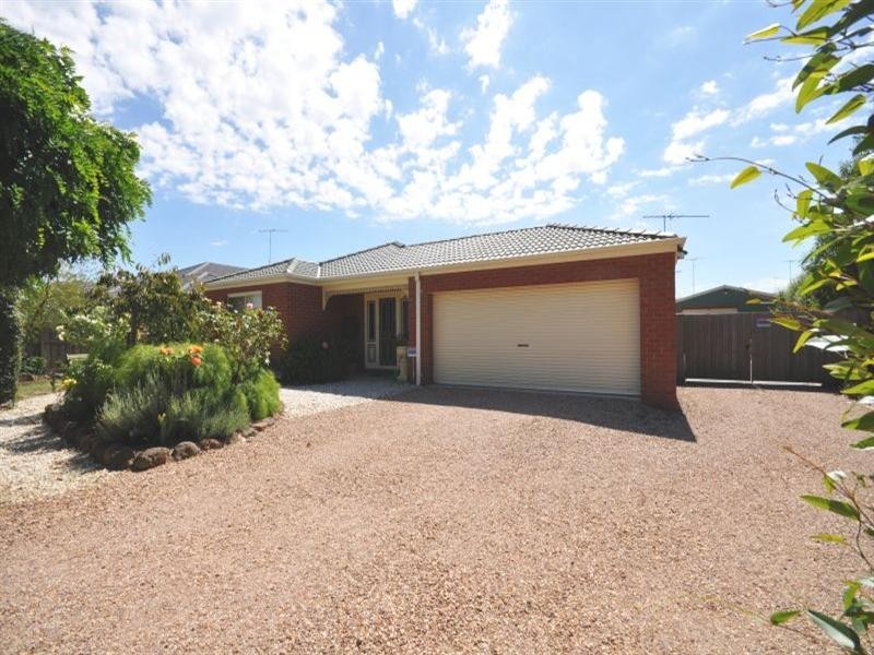 11 Dalcruin Drive, Bannockburn VIC 3331