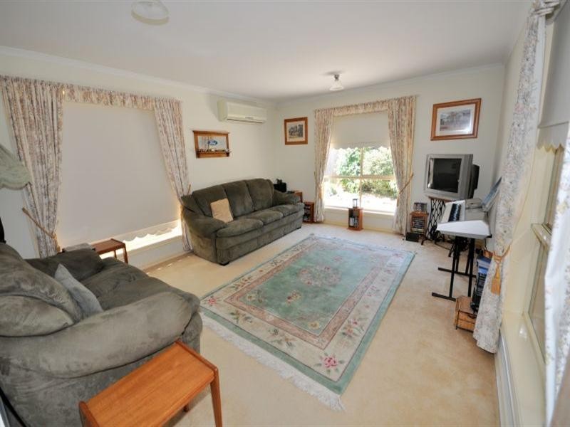 11 Dalcruin Drive, Bannockburn VIC 3331