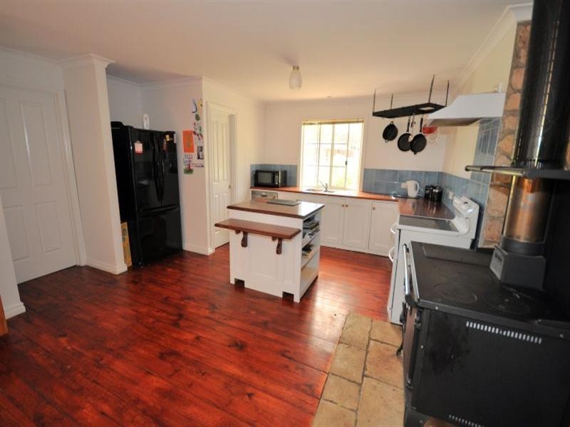 38 Native Hut Drive, Teesdale VIC 3328