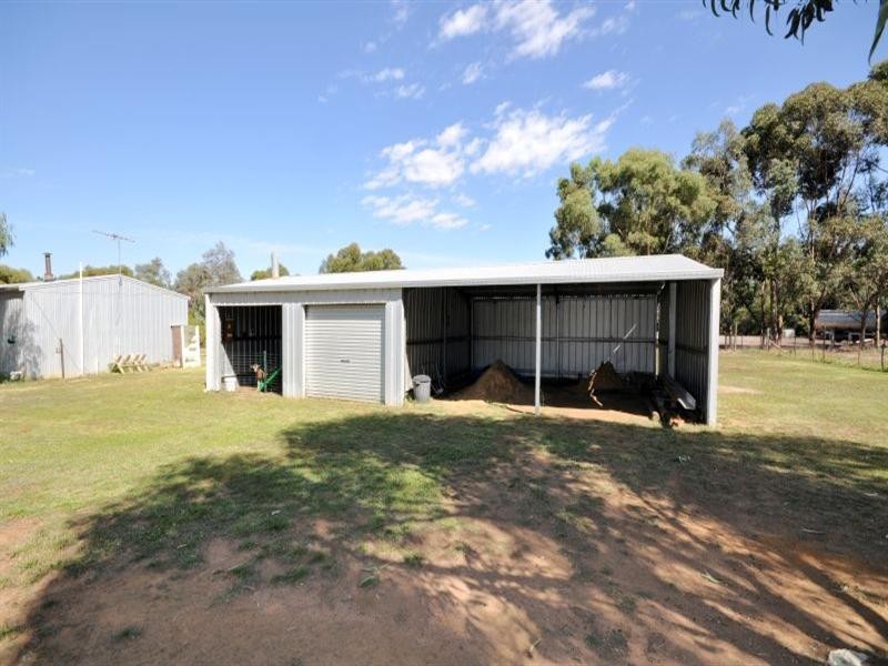 38 Native Hut Drive, Teesdale VIC 3328