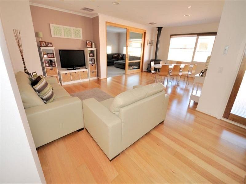 6 Kintyre Court, Bannockburn VIC 3331