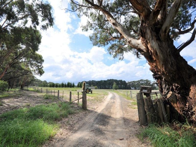 5 Staughton Vale Road, Staughton Vale VIC 3221